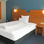 Garner By Ihg 3*
