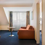 Hotel Garner By Ihg