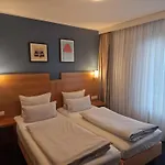 Hotel Garner By Ihg 3*