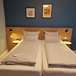 Hotel Garner By Ihg 3*