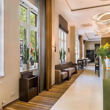 Garner By Ihg Hotel