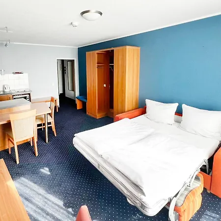 Hotel Garner By Ihg 3*