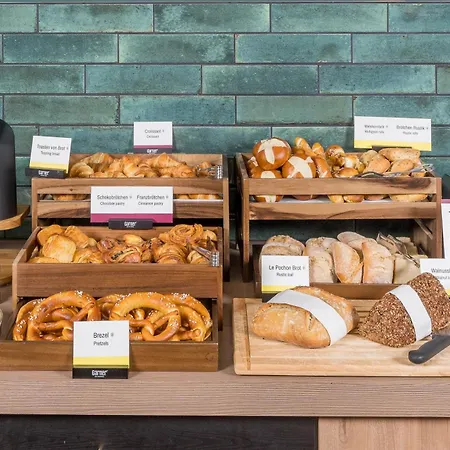 Garner By Ihg Hotel 3*