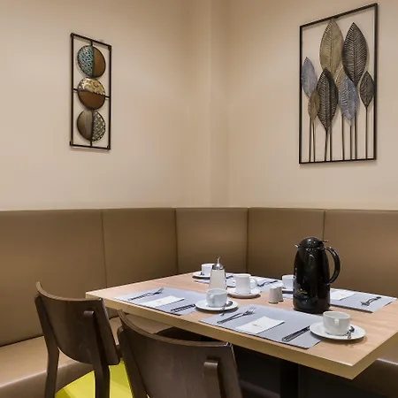 Garner By Ihg 3*