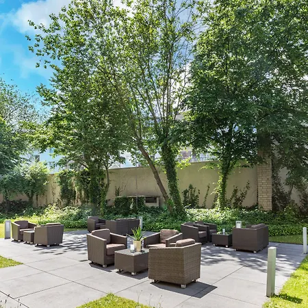 Hotel Garner By Ihg 3*