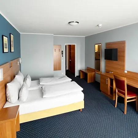 Garner By Ihg Hotel 3*