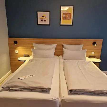 Hotel Garner By Ihg 3*