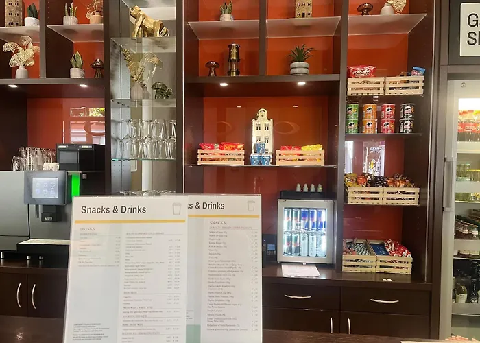 Garner By Ihg מלון בוכום