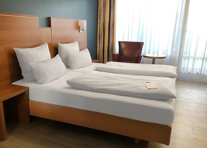 Garner By Ihg Hotel 3*