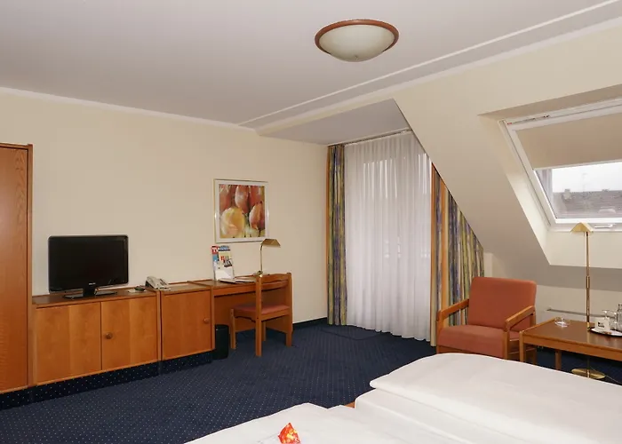 Hotel Garner By Ihg 3*